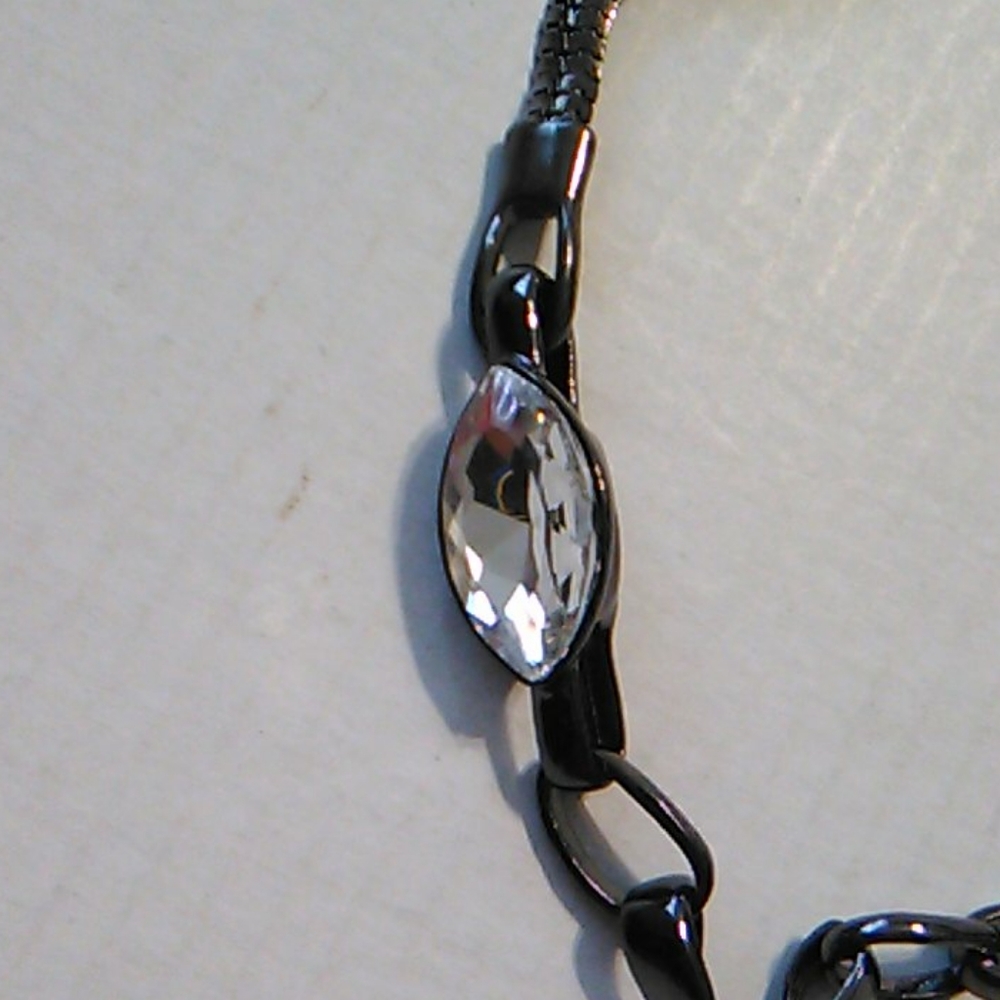 Nwot Purple and grey necklace - Picture 6 of 8